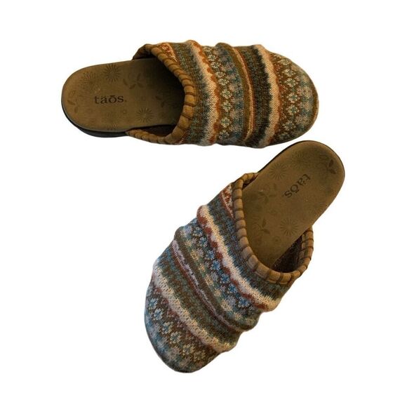 Taos Tabitha Harvest Aztec print knit mules/clogs women's size 7 - Picture 1 of 3
